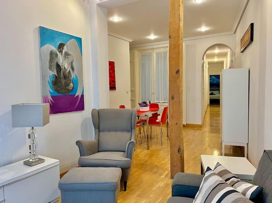 Alojamiento Entero Centro: Piso . Chueca Apartment Madrid Luaran gambar