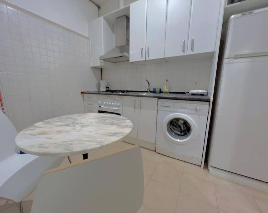 Alojamiento Entero Centro: Piso . Chueca Apartment Madrid Luaran gambar
