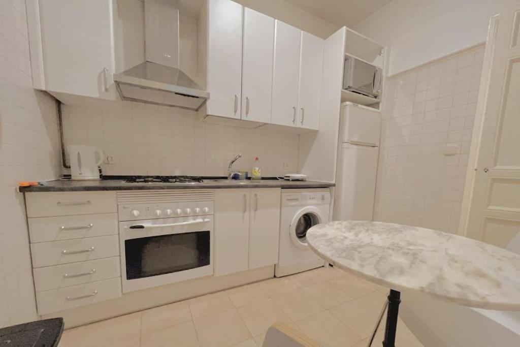 Alojamiento Entero Centro: Piso . Chueca Apartment Madrid Luaran gambar